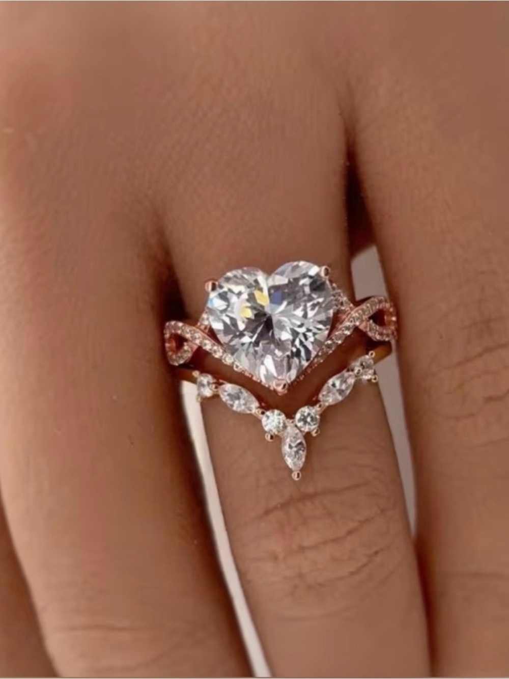 Rose Gold Heart-Cut Crystal Statement Ring. - Picture 3 of 5